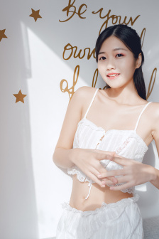里面也请好好的疼爱无高光